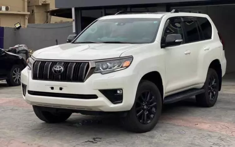 Toyota Landcruiser Prado