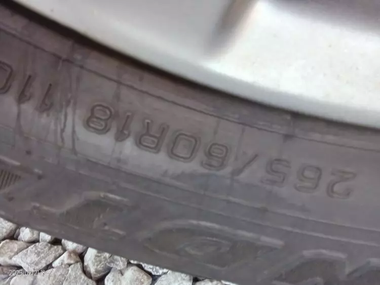 Toyota Land Cruiser Prado VX.L
