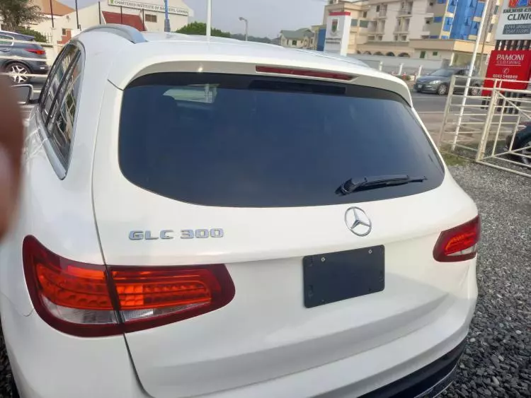 Mercedes-Benz GLC 300