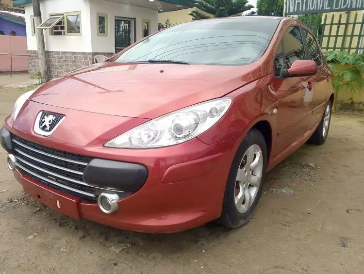 Peugeot 307