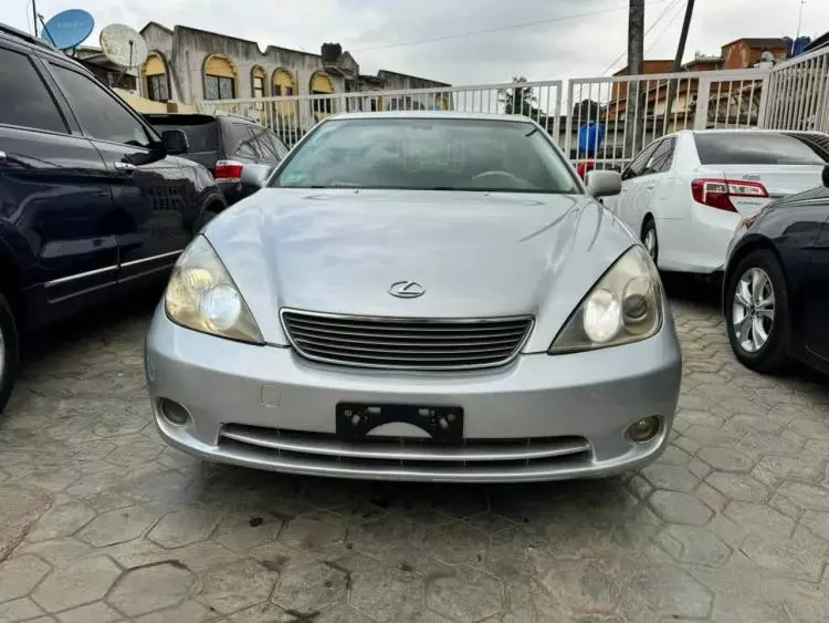 Lexus ES 330