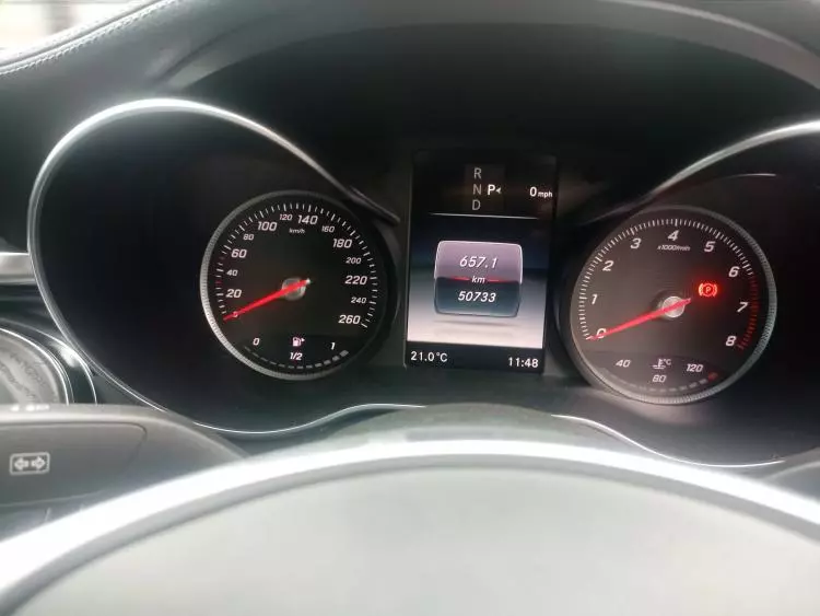 Mercedes-Benz C200