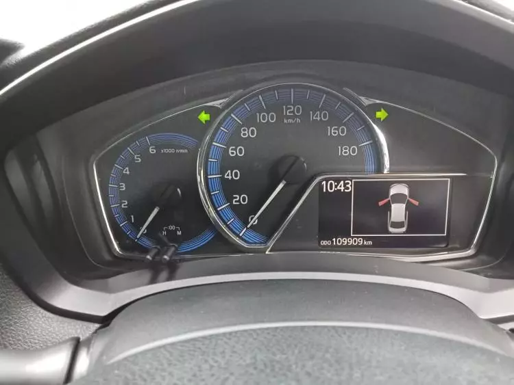 Toyota Axio hybrid