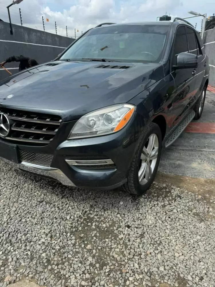 Mercedes-Benz ML 350