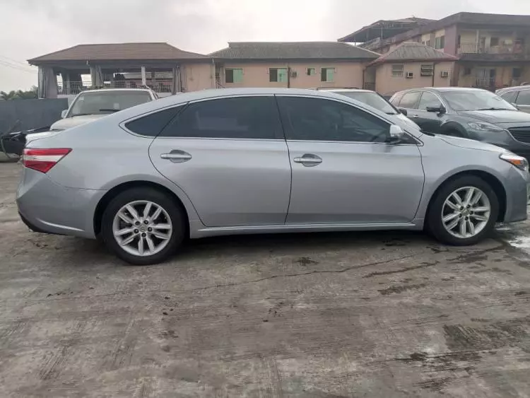 Toyota Avalon