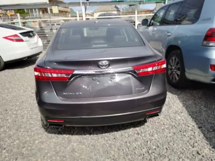 Toyota Avalon