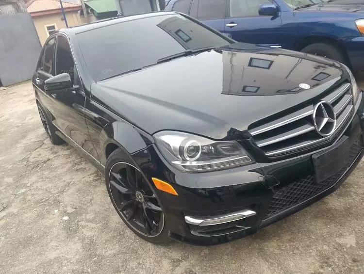 Mercedes-Benz C 350