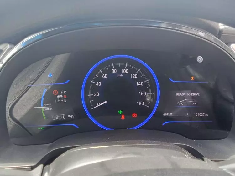 Honda Fit shuttle hybrid