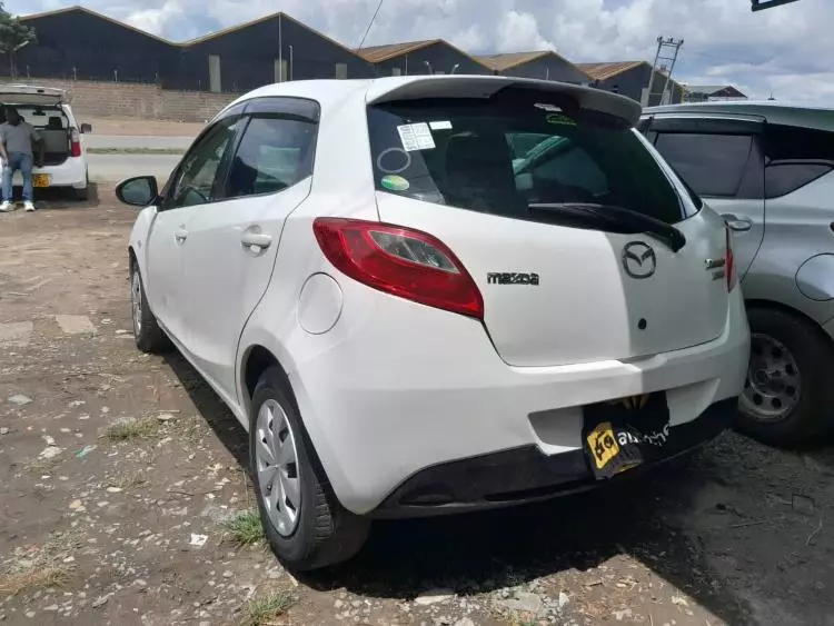 Mazda Demio