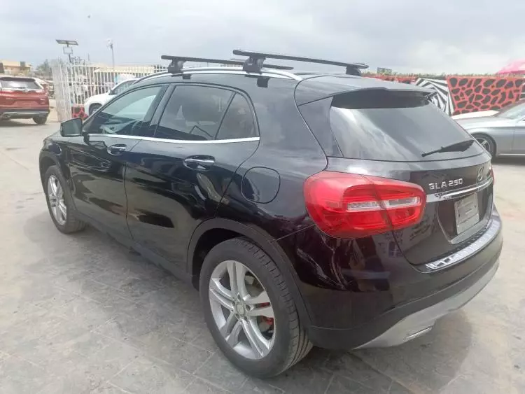 Mercedes-Benz GLA 250