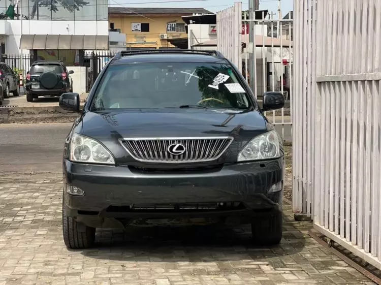 Lexus RX 330