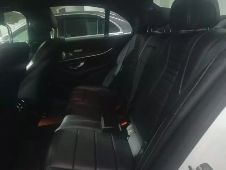 Mercedes-Benz E250