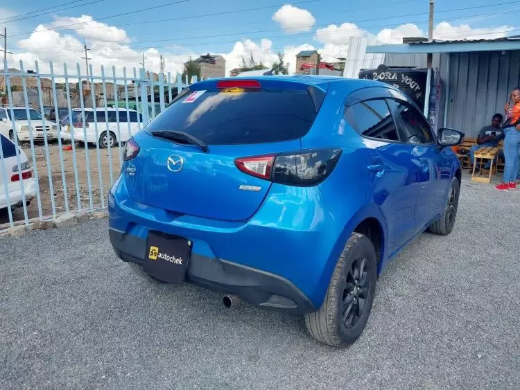 Mazda Demio