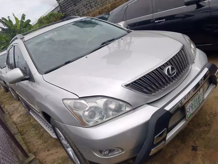 Lexus RX 330