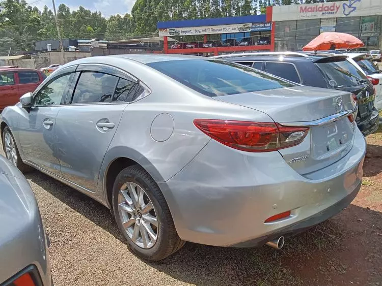 Mazda Atenza