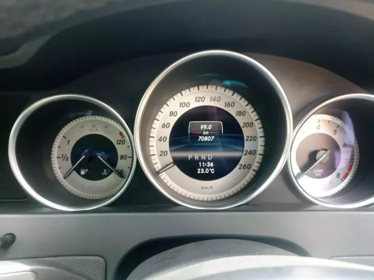 Mercedes-Benz C200
