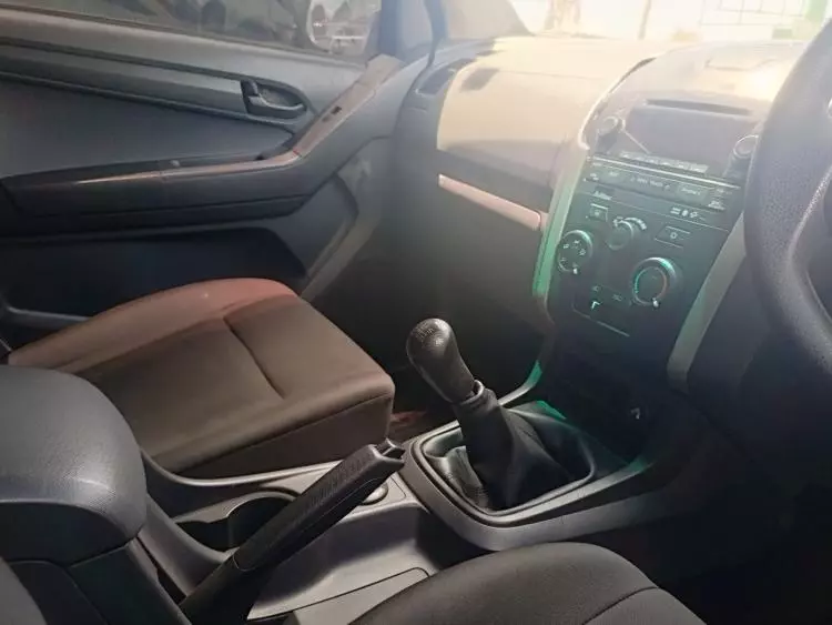 Isuzu D-Max