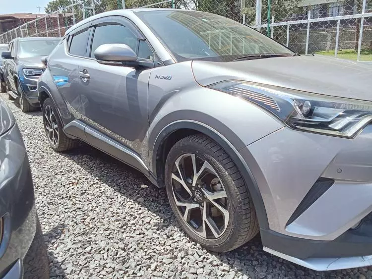 Toyota CH-R