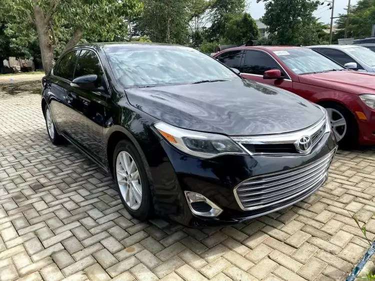 Toyota Avalon