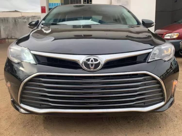 Toyota Avalon