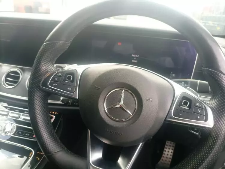 Mercedes-Benz E250