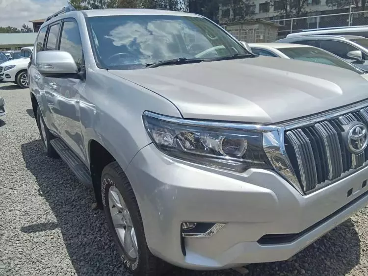 Toyota Prado VX