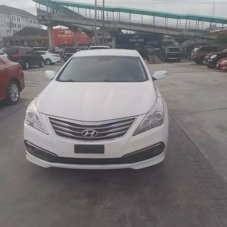 Hyundai Azera