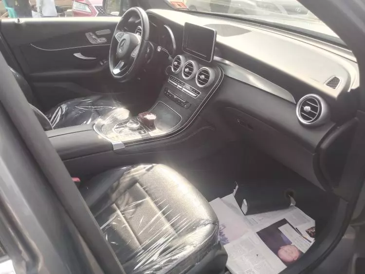Mercedes-Benz GLC 300