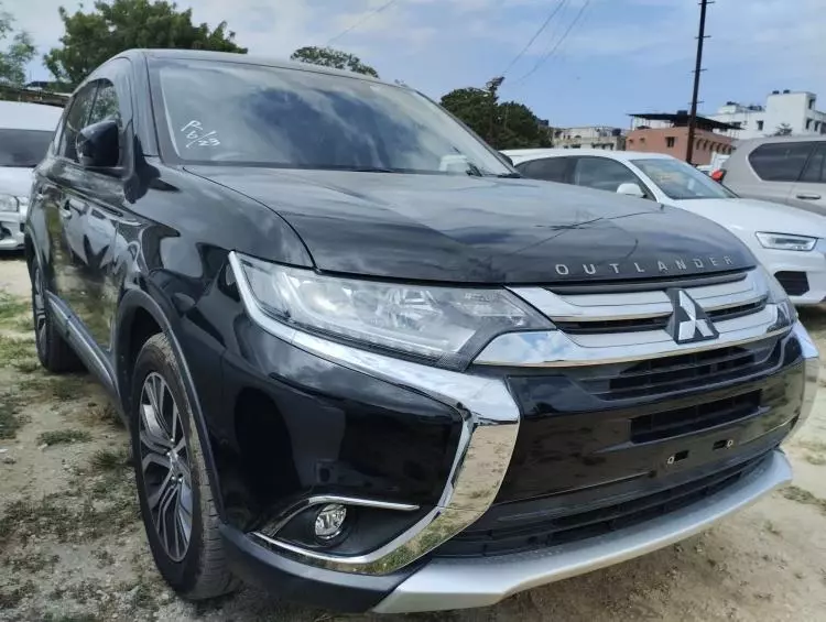 Mitsubishi Outlander hybrid 