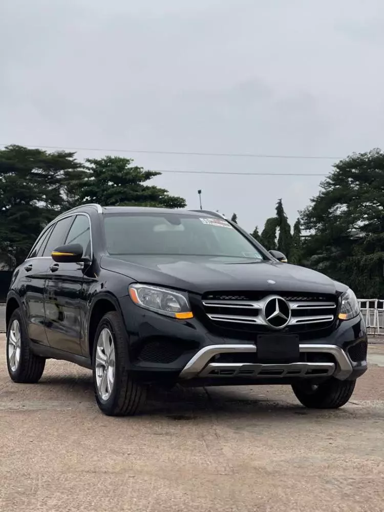 Mercedes-Benz GLC 300