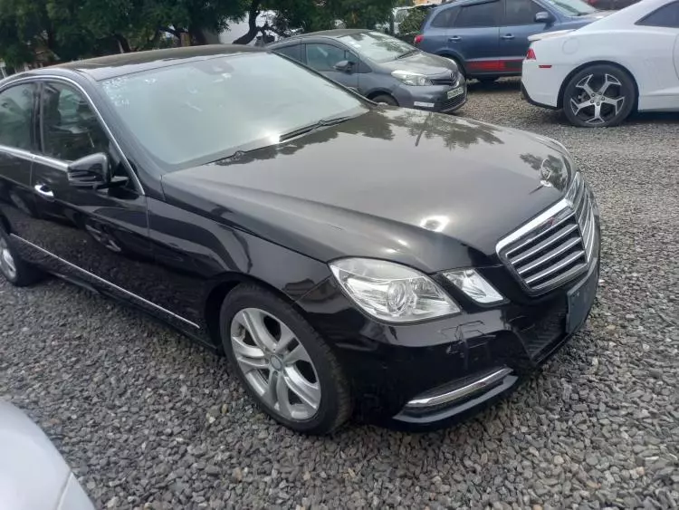 Mercedes-Benz E 350