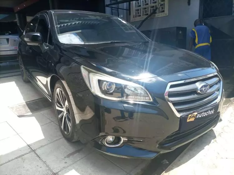 Subaru Legacy B4