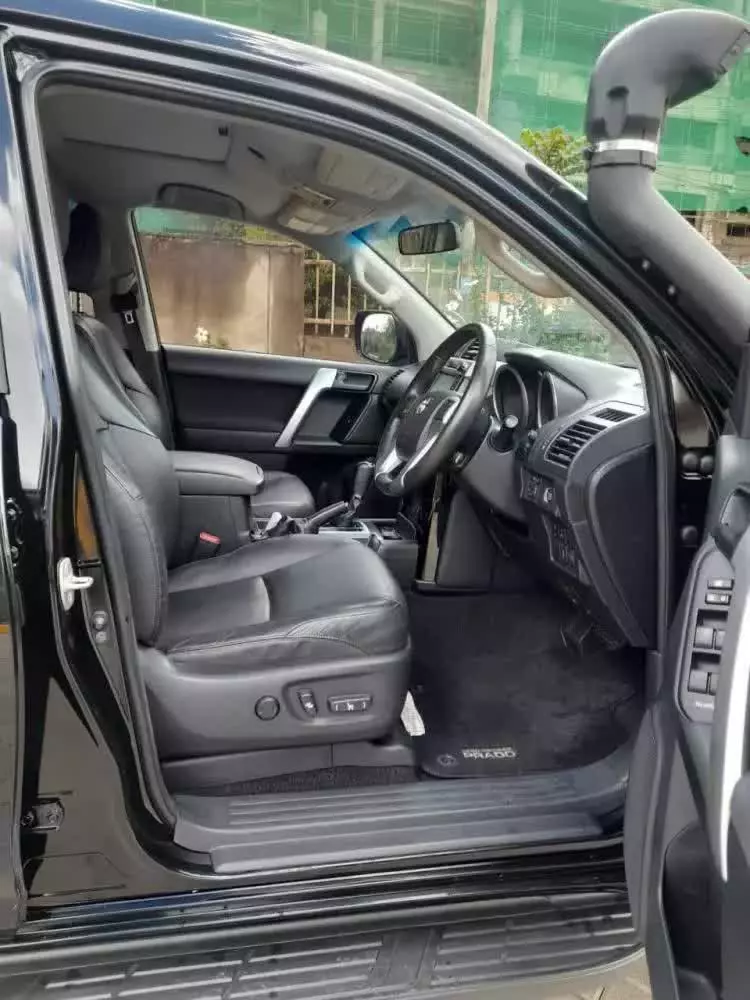 Toyota Landcruiser Prado