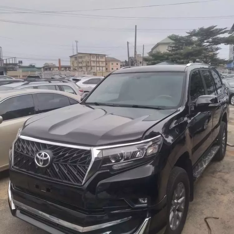 Toyota Landcruiser Prado