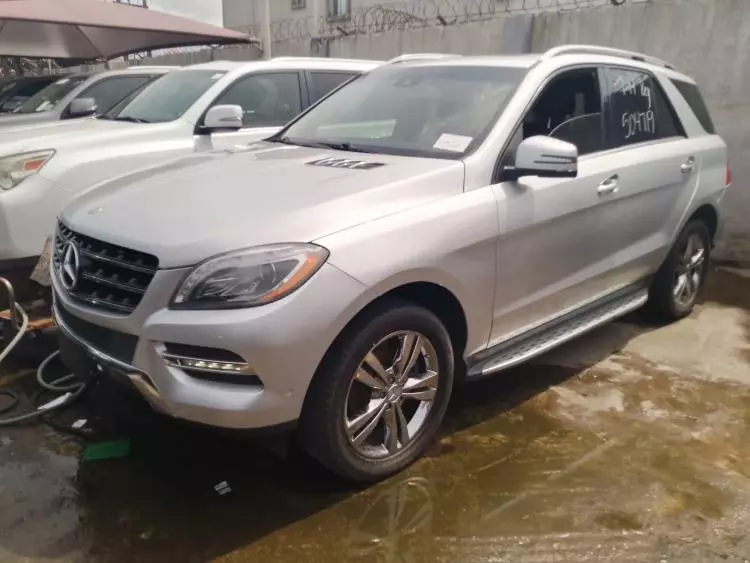 Mercedes-Benz ML 350