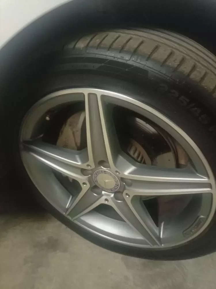 Mercedes-Benz C 200