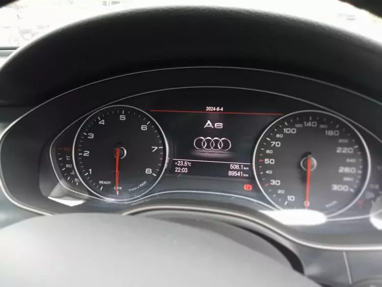 Audi A6