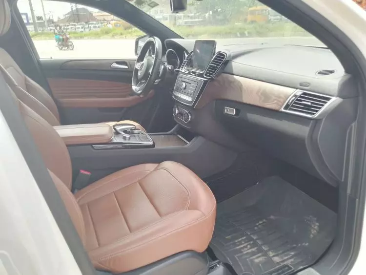 Mercedes-Benz GLE 43 AMG