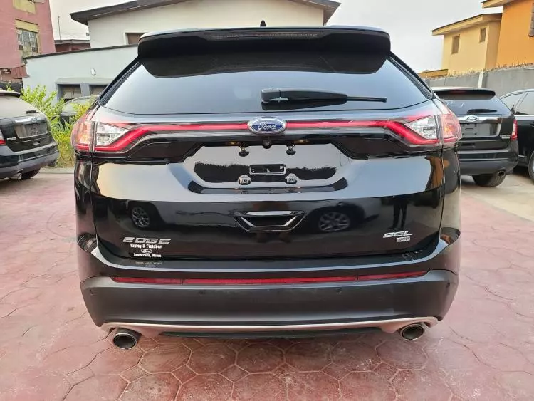 Ford Edge