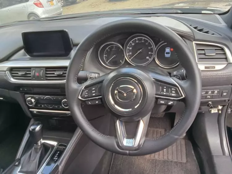 Mazda Atenza 
