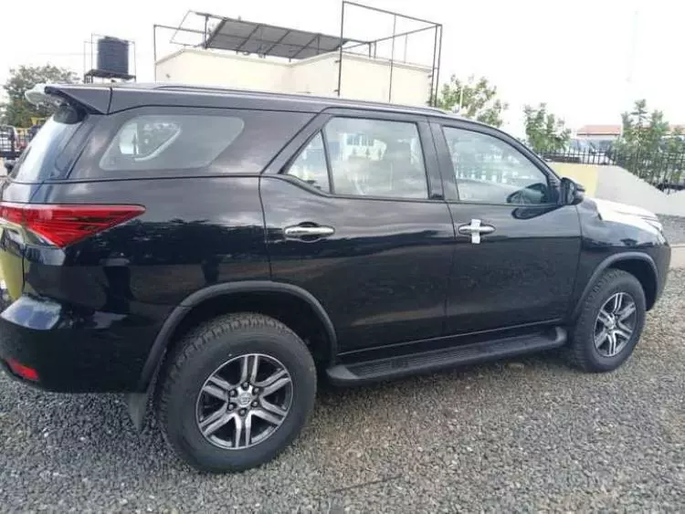 Toyota Fortuner