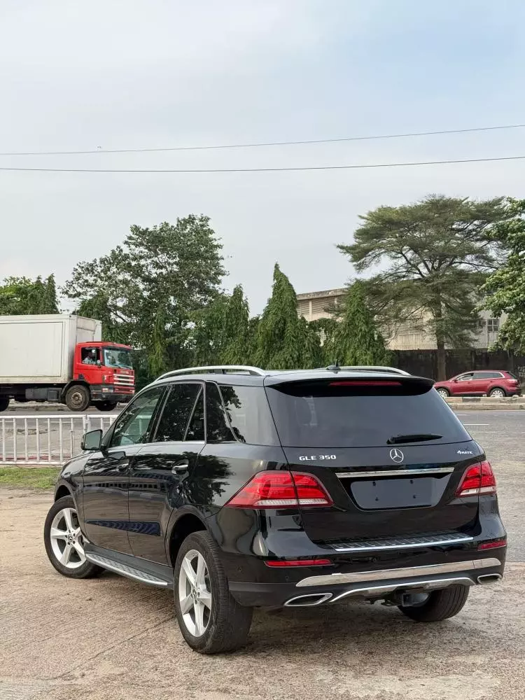 Mercedes-Benz GLE 350