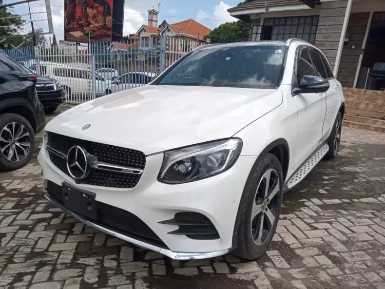 Mercedes-Benz GLC 200
