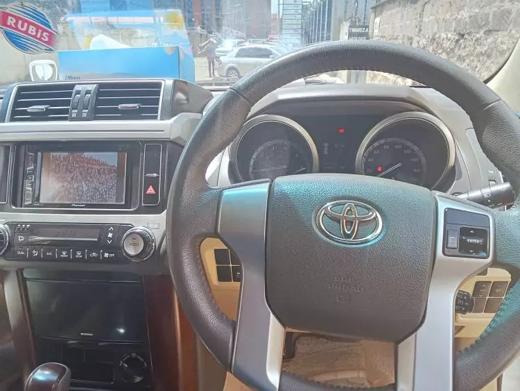 Toyota Landcruiser prado TX