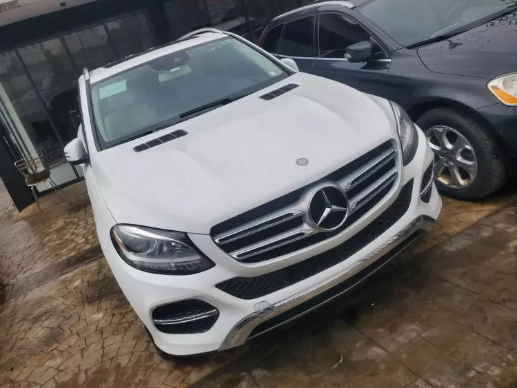 Mercedes-Benz GLE 350