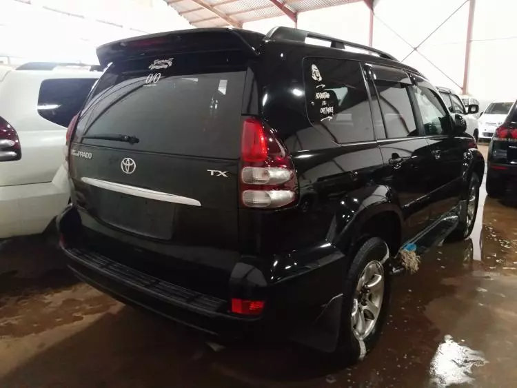 Toyota Landcruiser Prado