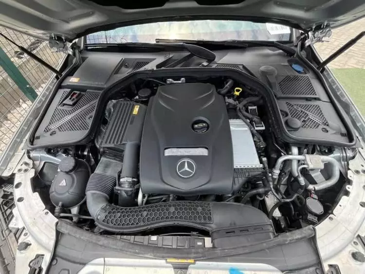 Mercedes-Benz C 300