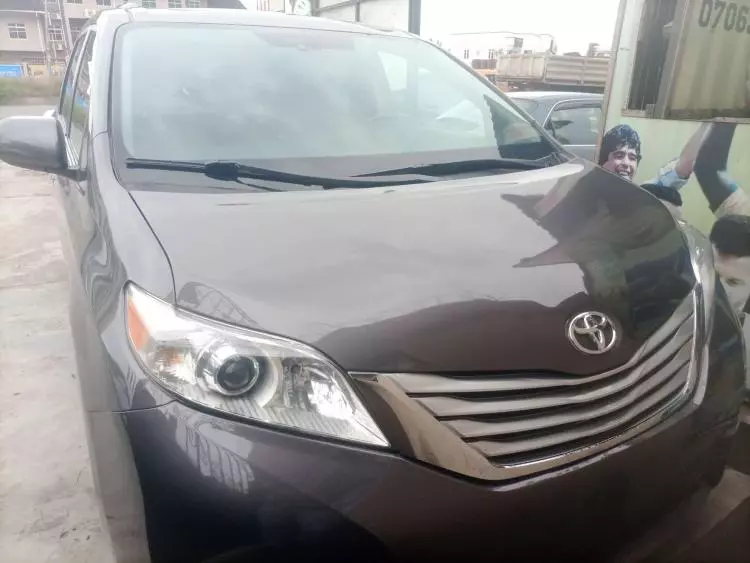 Toyota Sienna