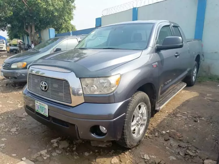 Toyota Tundra