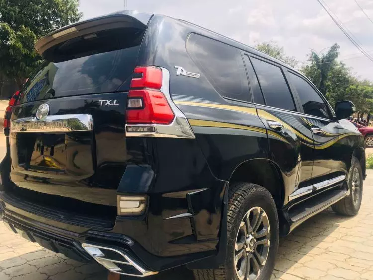 Toyota Land Cruiser Prado TX L